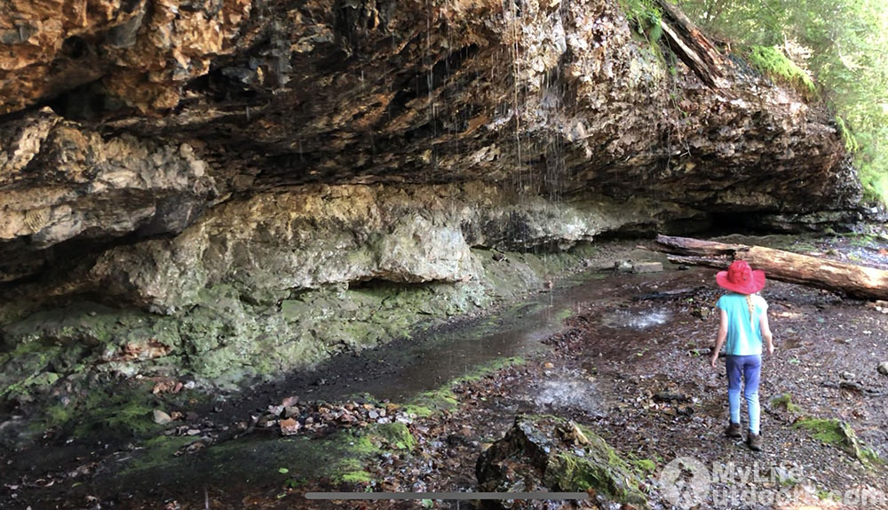 Cave Winding Stair Area Eagle Rock Loop